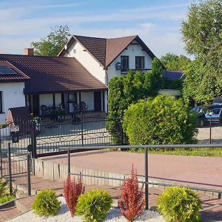 Апартаменти Біля Рондо - Mieszkanie Przy Rondzie Przemyśl Exteriör bild